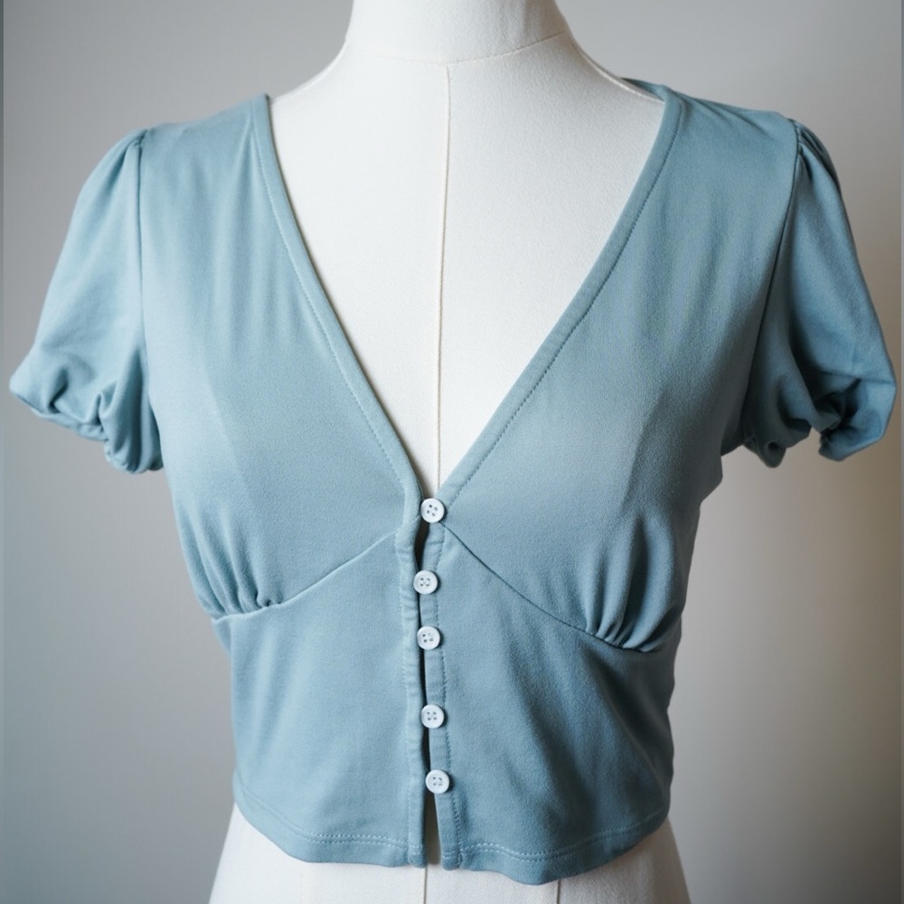Pretty Tiny Tops dusty blue puff sleeve cropped button top | balletcore
